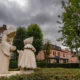 Warneton tradition : the scultpure of the white monks on abbey square - static time lapse