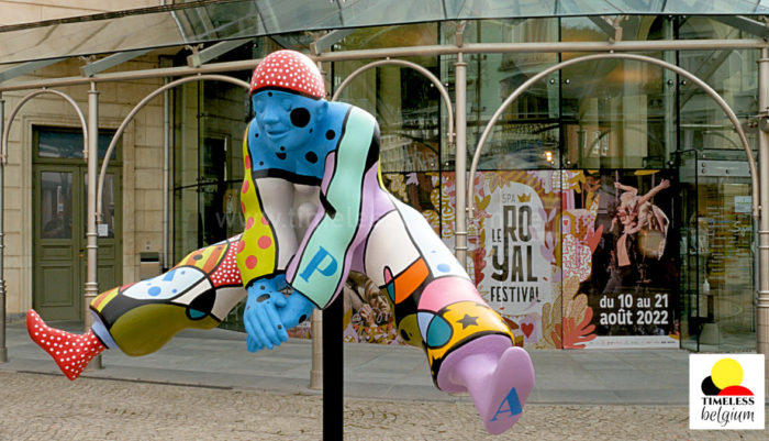 Pierrot mascot near Pouhon Pierre-le-Grand