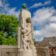 Allegory of music :  statue to the “Pavarotti of Tournai” opera singer - static time lapse