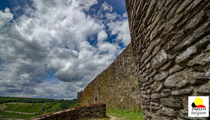 Herbeumont castle